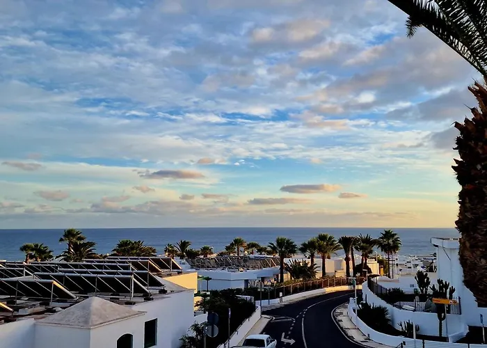 Lovely Mira With Pool