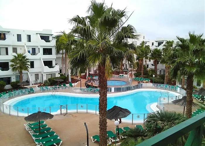 Apartman Lovely Mira With Pool