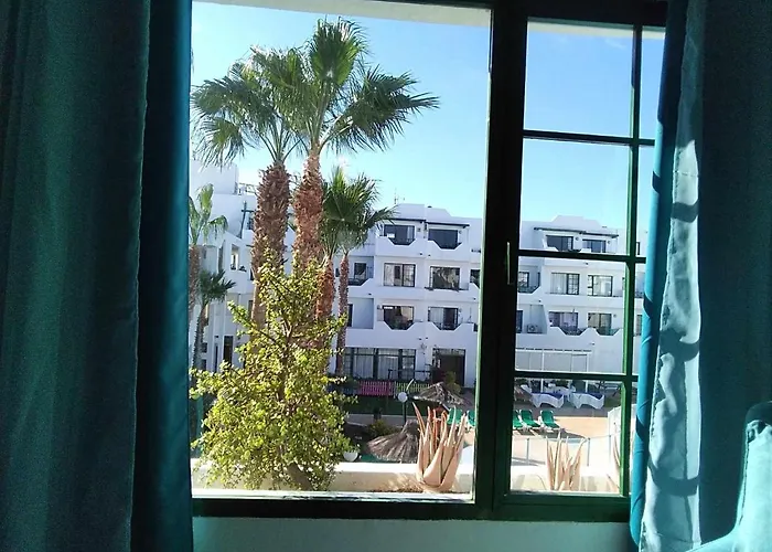 Lovely Mira With Pool *