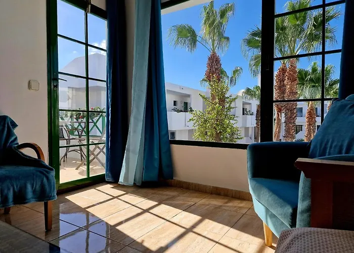 Lovely Mira With Pool Apartman Puerto del Carmen