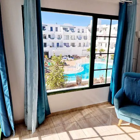 Lovely Mira With Pool *